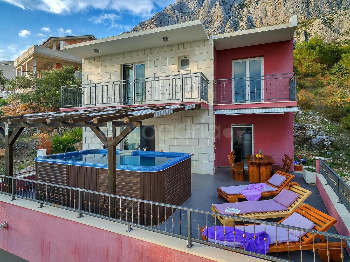 Holiday Home Darius With Hot Tub Makarska Dış mekan fotoğraf