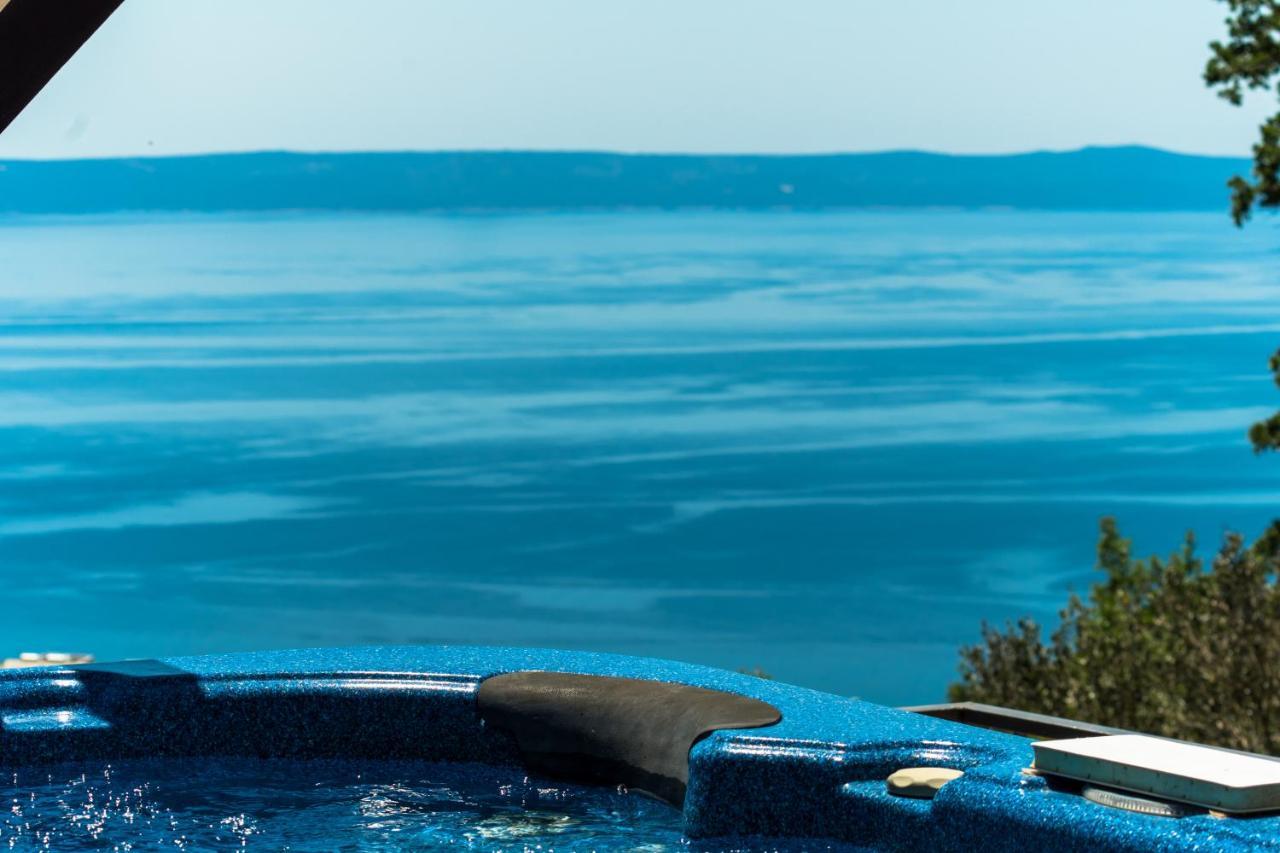 Holiday Home Darius With Hot Tub Makarska Dış mekan fotoğraf